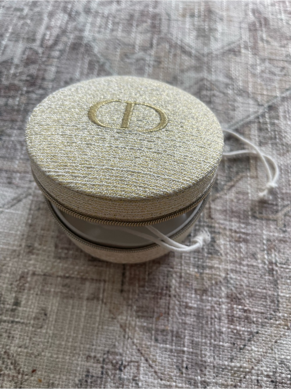 Dior Mini Gold Round Compact Travel Case - Picture 2 of 8